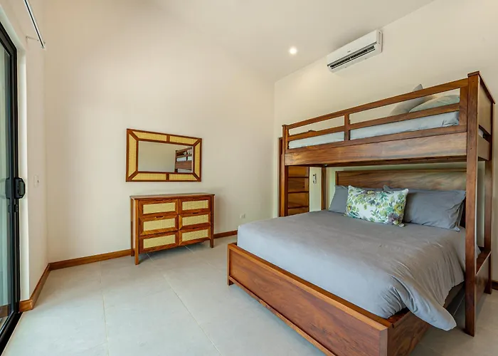 Compound W/ Pools & Stunning Views Hébergement de vacances Tamarindo