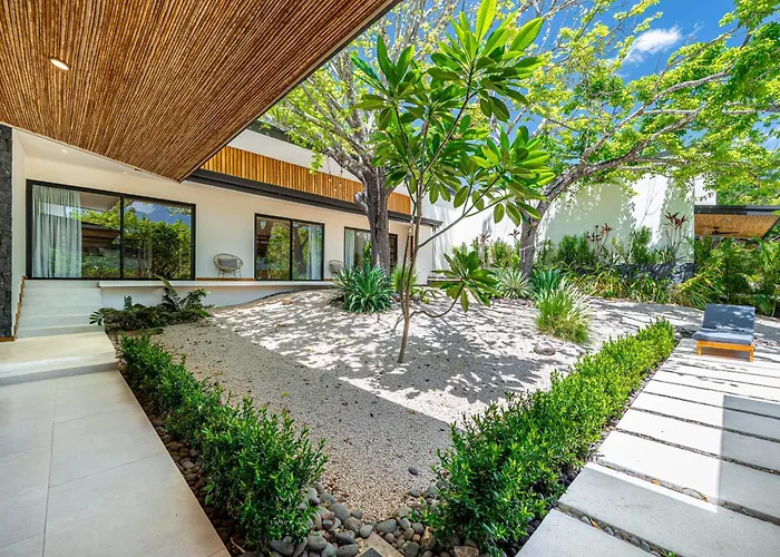 Hébergement de vacances Compound W/ Pools & Stunning Views
