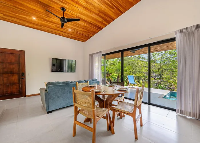 Compound W/ Pools & Stunning Views * Tamarindo