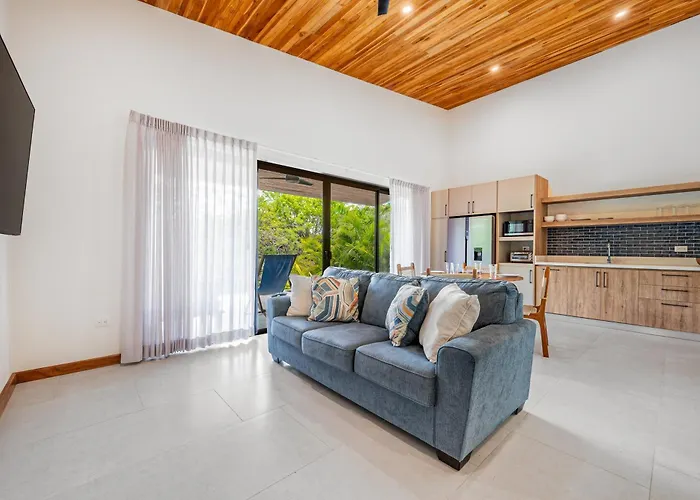 Compound W/ Pools & Stunning Views Hébergement de vacances Tamarindo