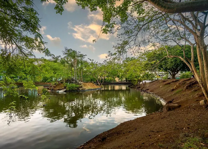 Compound W/ Pools & Stunning Views Hébergement de vacances Tamarindo